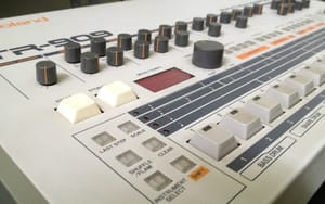 roland-tr909