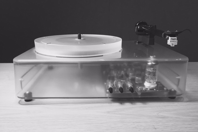 This "future analog" turntable lets you make a Spotify playlist from your record collection