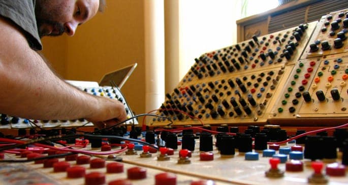 Keith Fullerton Whitman shares manic new live set