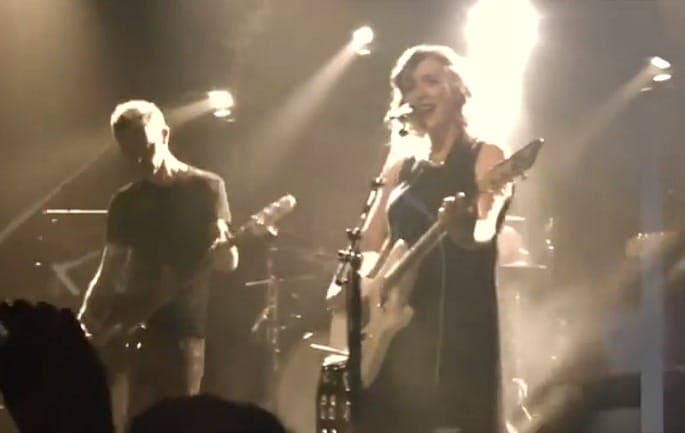 Watch Slowdive play ‘When The Sun Hits’ at London reunion show