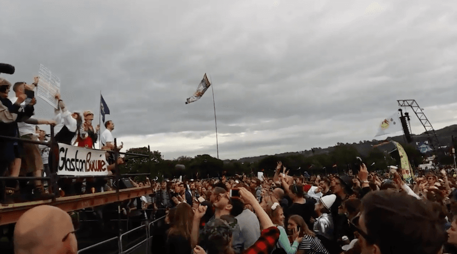 Watch Glastonbury tribute David Bowie with a massive singalong