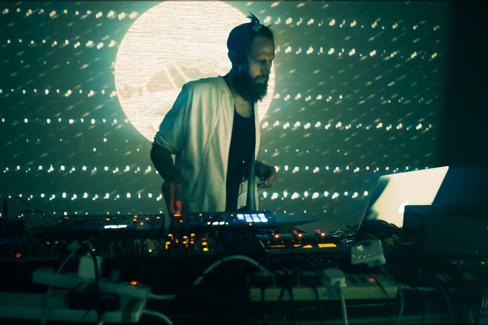 Spatial fuses dub techno abstraction with rave sonics in striking live show