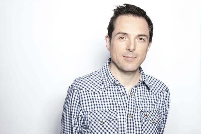 UK singles chart to incorporate streaming data, says Radio 1 boss