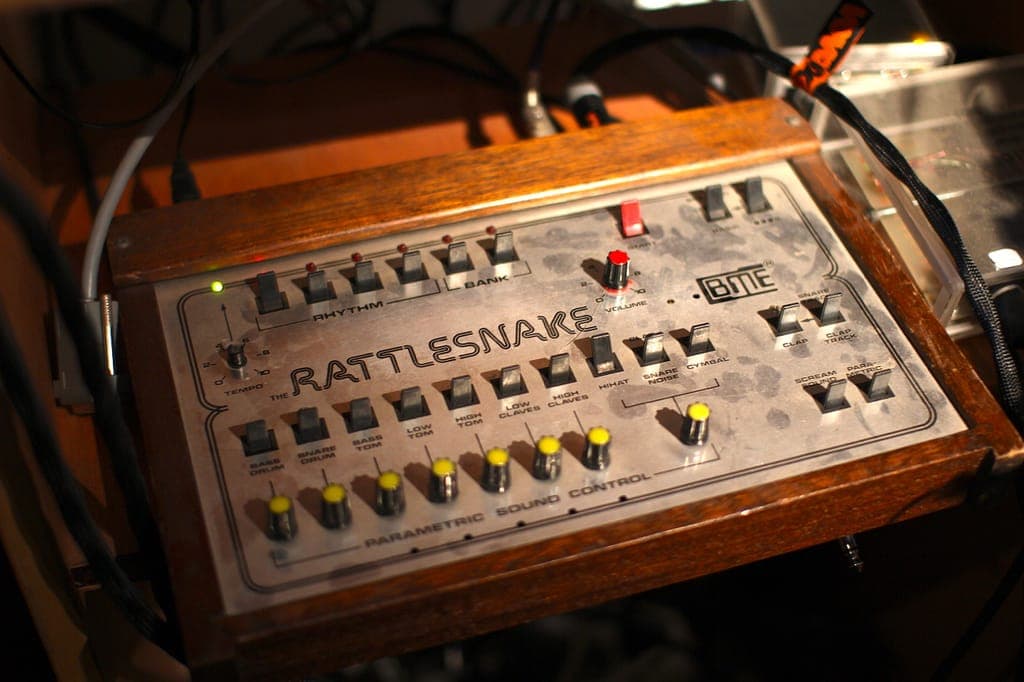 Download 150 classic and rare drum machines in one free sample pack