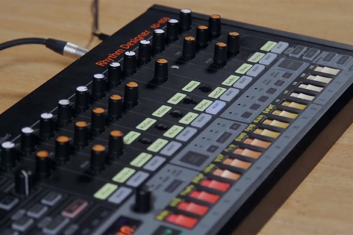Behringer BD-808