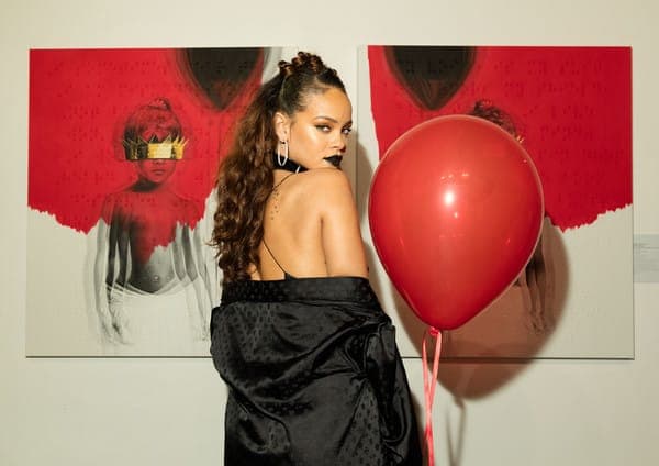Rihanna drops Drake collaboration ‘Work’