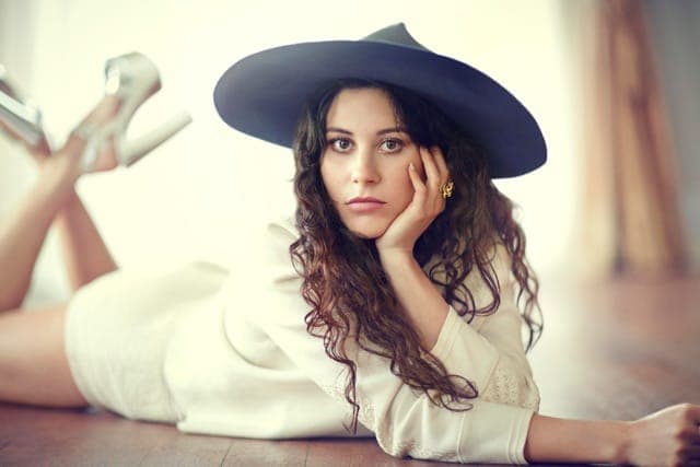 Stream garage great Wookie's remix of Eliza Doolittle - 'Walking on Water'
