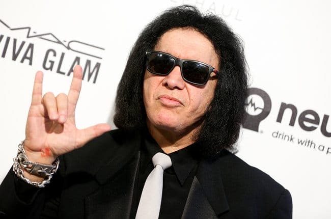 Gene Simmons files a patent for the devil horns hand gesture, hard rock officially dies
