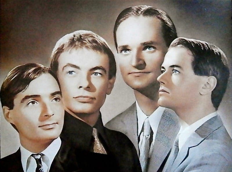 Kraftwerk lose hip-hop copyright case over two-second sample of 'Metall auf Metall'
