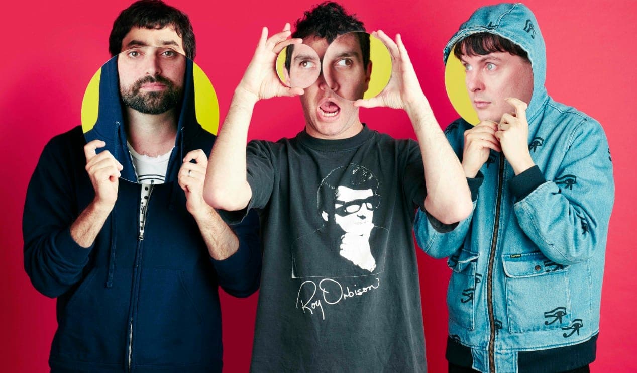 Animal Collective debut new single 'Lying In The Grass' with painting app