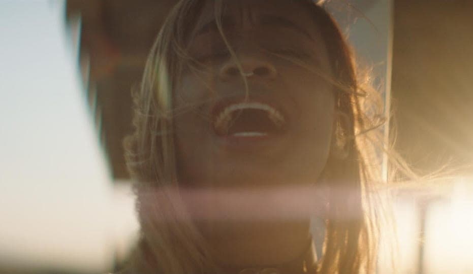 Abra traipses the desert in the video for ‘CRYBABY’
