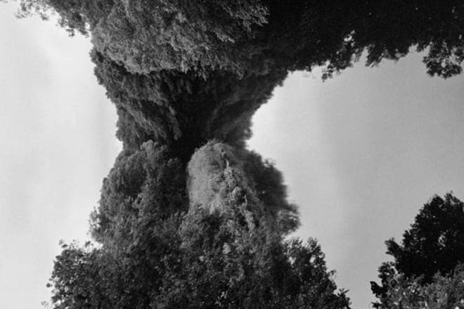 Listen to Four Tet's new single, 'Planet'