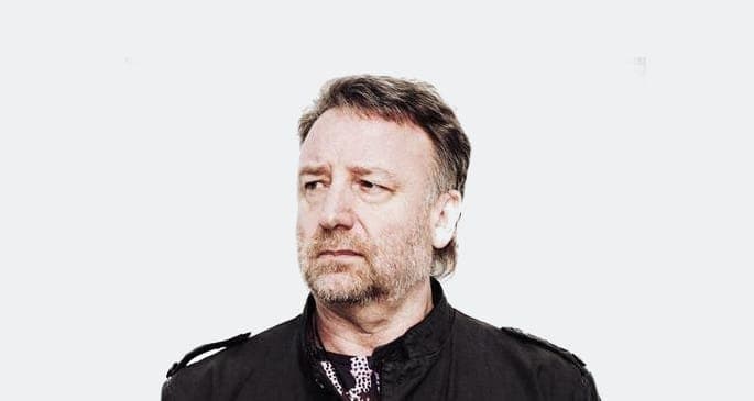 Peter Hook calls Bernard Sumner "twatto", claims that he stole New Order