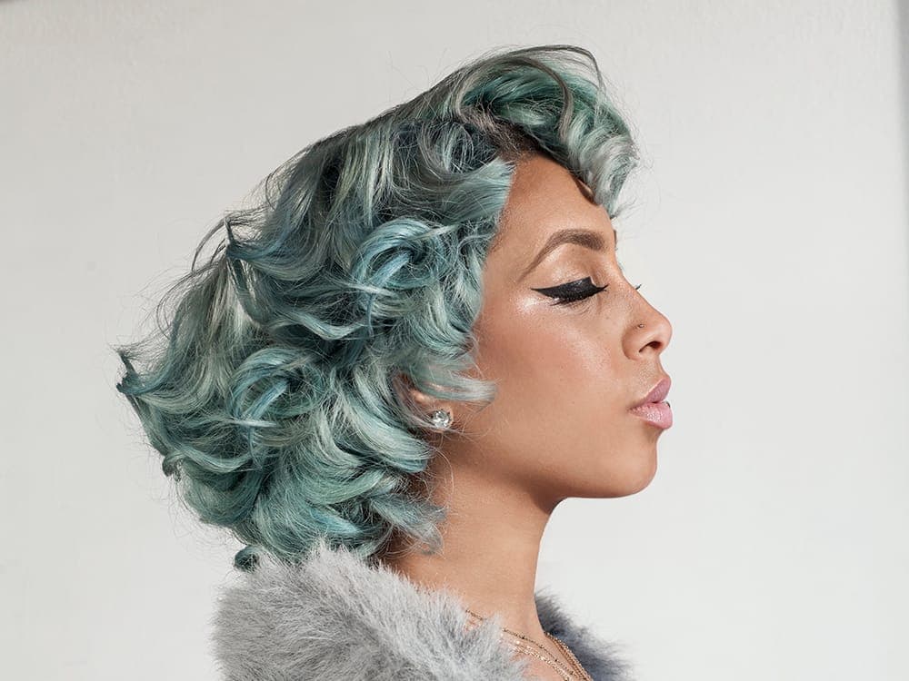 'Mind Reader' singer Shyvonne returns with haunting dance jam 'On My Mind'
