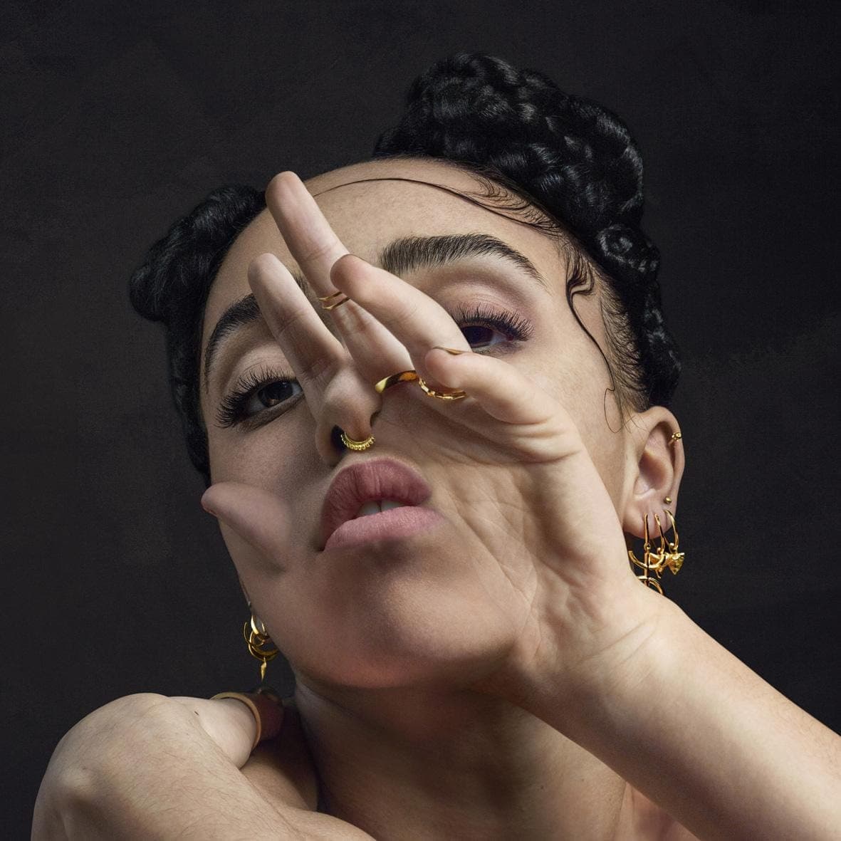 FKA twigs surprise releases M3LL155X EP and four self-directed videos