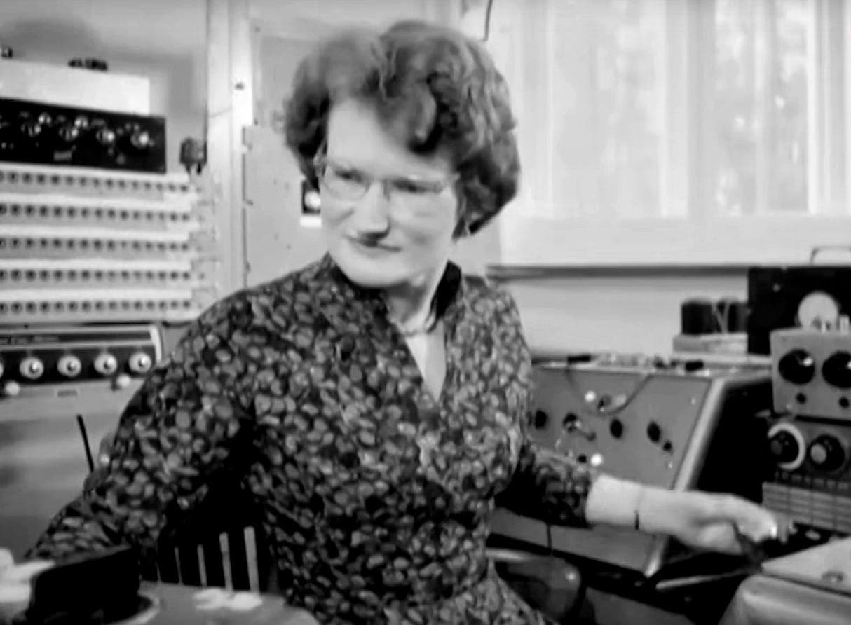 Go inside Daphne Oram's 1960s home studio