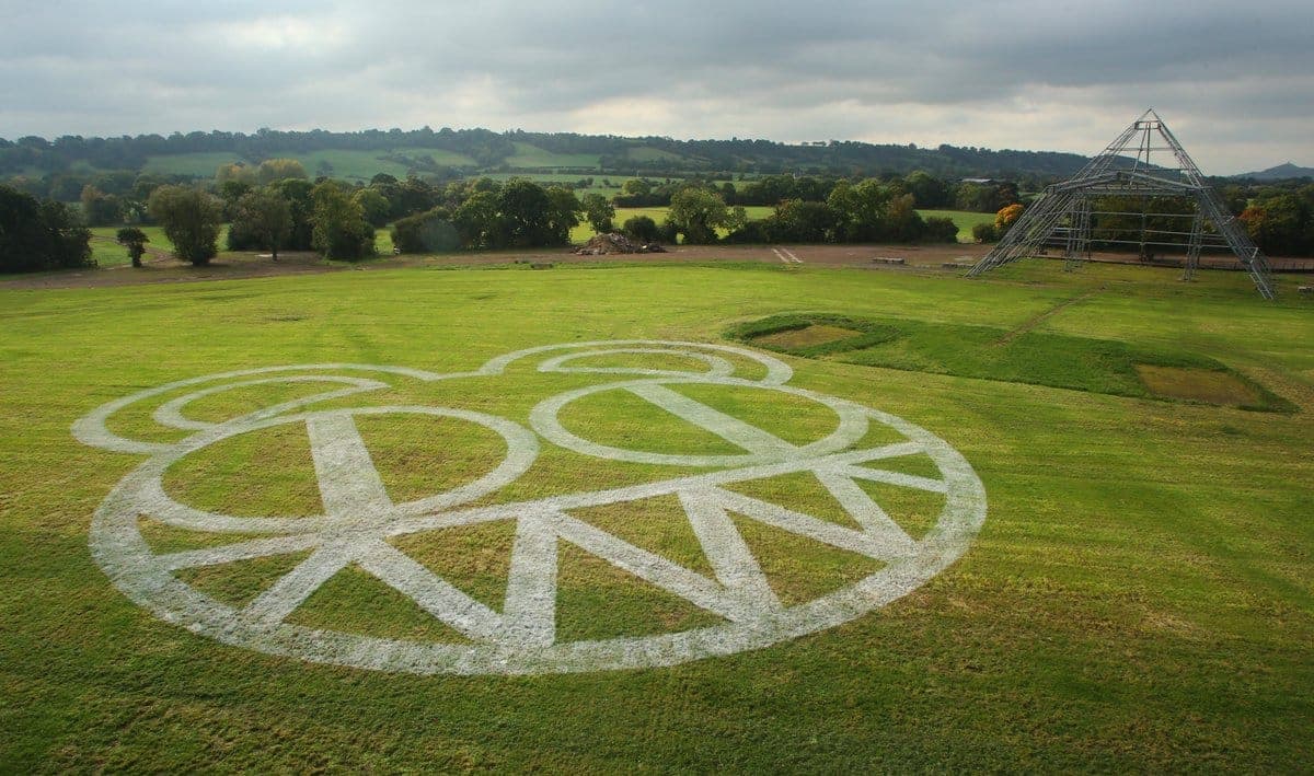 Radiohead confirmed to headline Glastonbury 2017