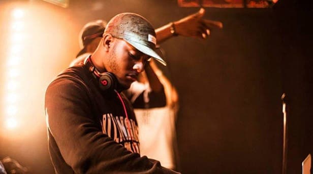 Download DJ Q's bleepy bassline freebie '99'