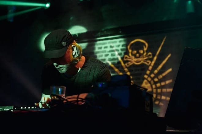 Tuppence launches with Radioactive Man’s frantic club groover ‘Go Ahead London’