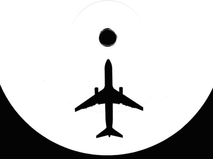 Om Unit and Sam Binga make drum and bass sound weightless on 'Wei' from their Transatlantic EP