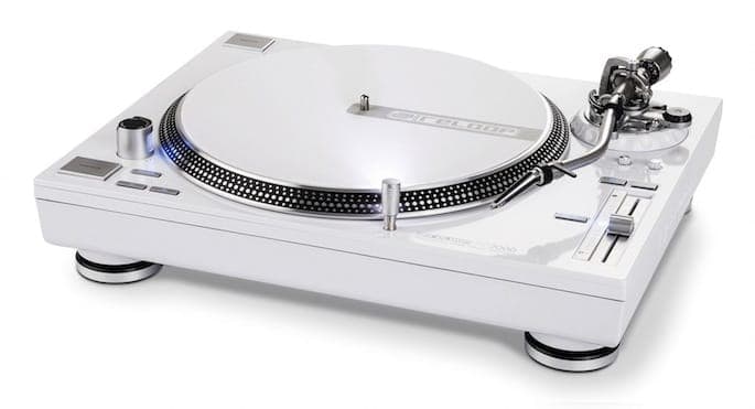 HMV sold one turntable per minute this Christmas