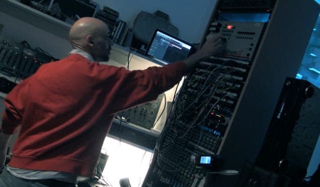 Bintus turned his Against the Clock epsiode into a full track, download it inside