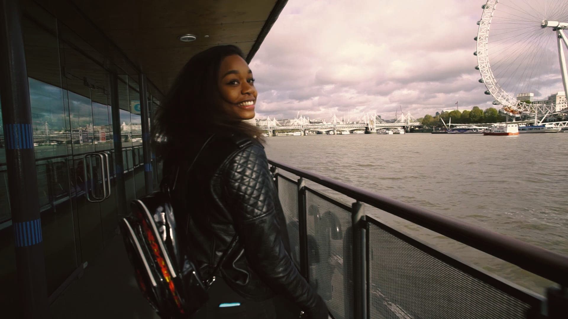 Abra: Darkwave Duchess