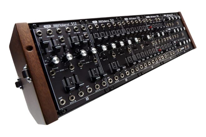 Roland releases System-500 modular system as complete set
