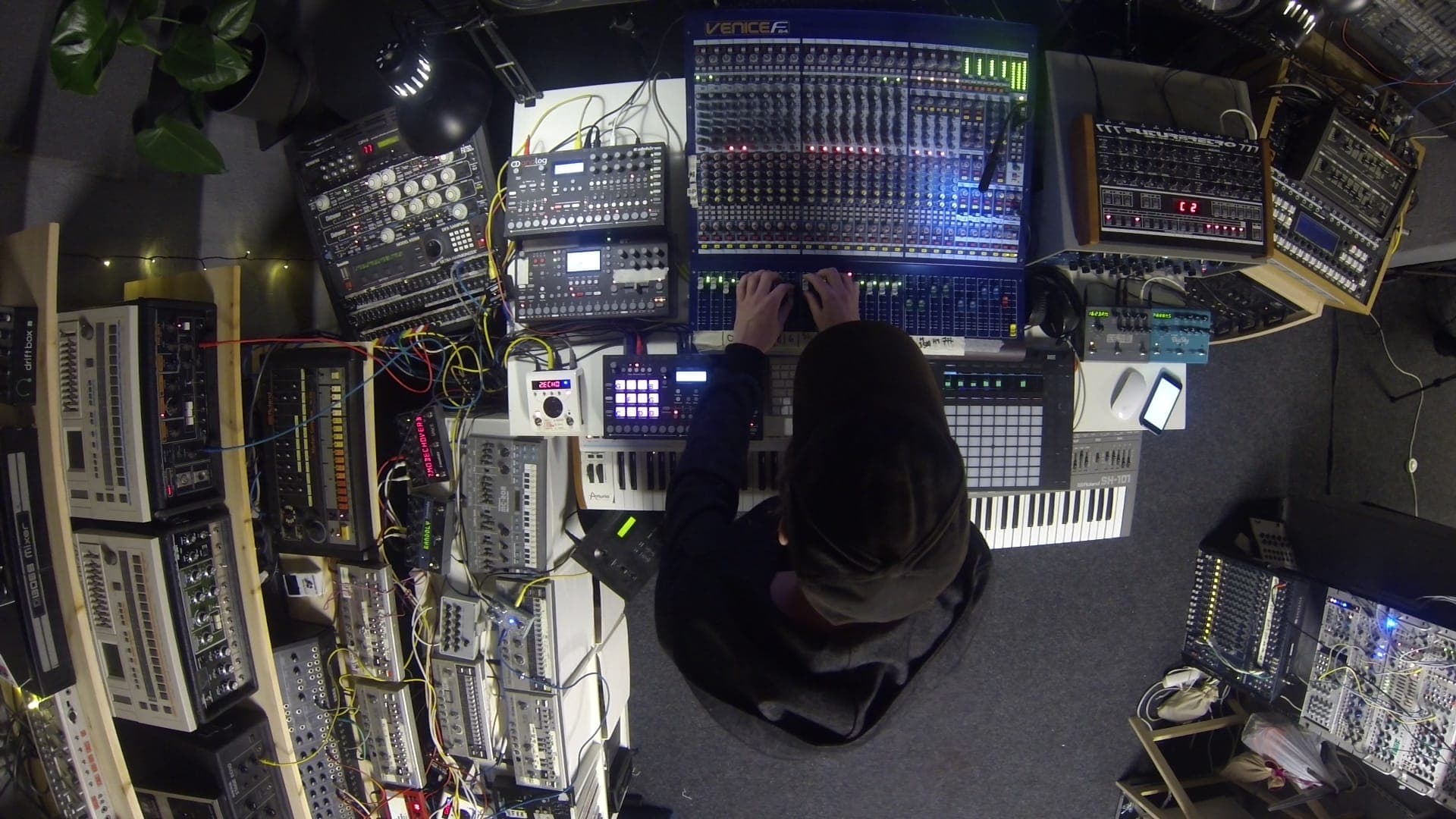 TM404 – Against The Clock