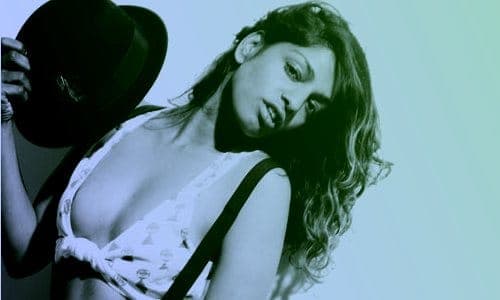 Paperback Planes: M.I.A. to publish new book