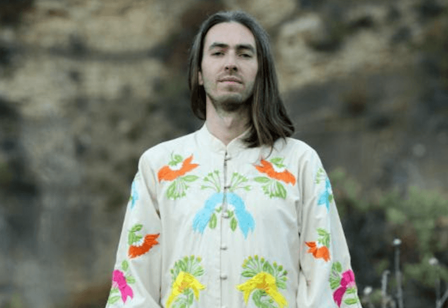 Matthewdavid dives into ambient music with massive Trust The Guide And Glide on Leaving.