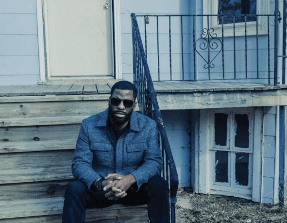 Rhymefest buys Kanye West’s childhood home to convert into community arts space