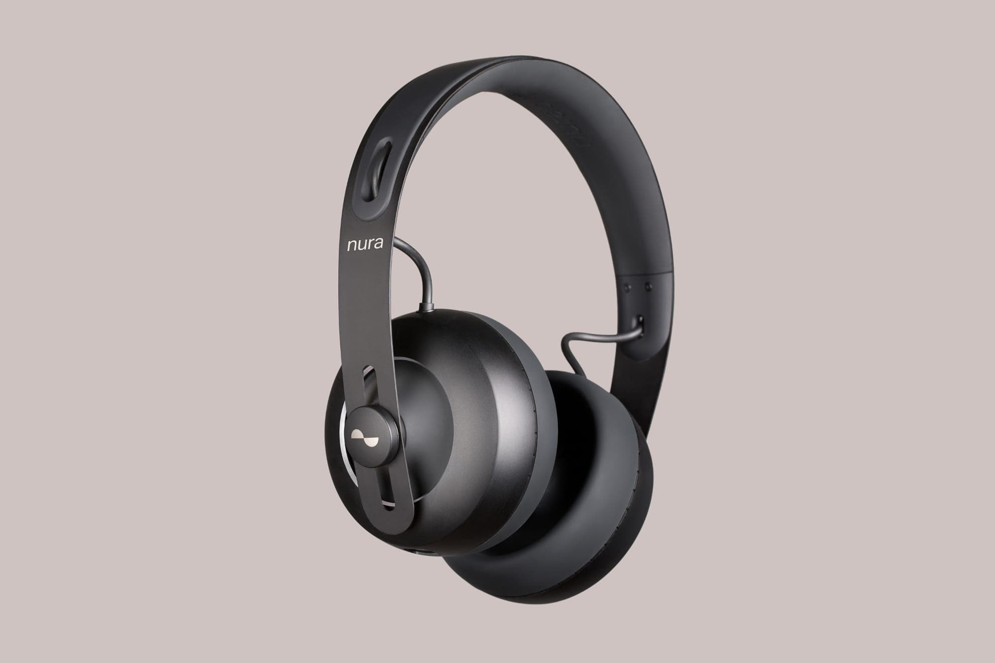 Nuraphone review: Headphones that scan your ears for a tailored listening experience