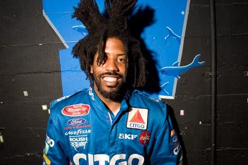 Murs to curate hip-hop shows in art museum