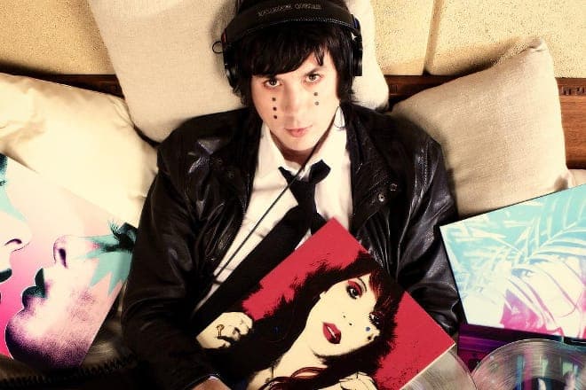 Chromatics producer Johnny Jewel scores Belgian film Home