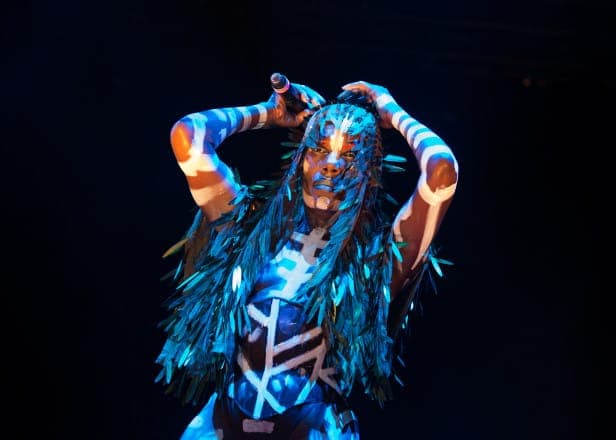 Grace Jones criticizes "middle of the road" artists Beyoncé, Rihanna, Nicki, Miley in memoir excerpt