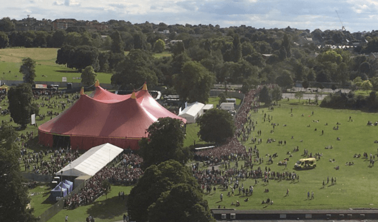 London’s Sunfall Festival under fire for “chaotic” and “dangerous” five-hour queues