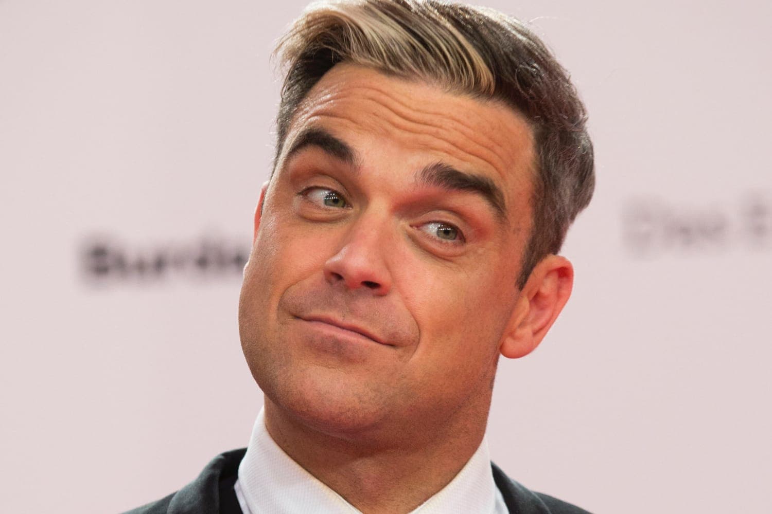 Robbie Williams has released his own emojis and they’re terrible
