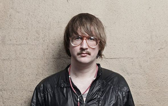 Stream Machinedrum's remix of Kelis's 'Runnin'