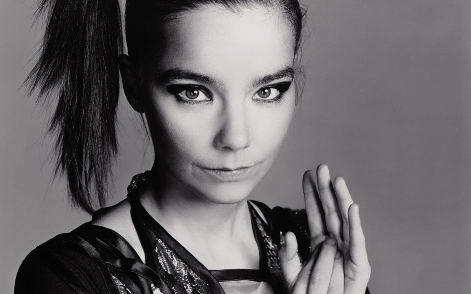 Björk catalogue reissued on coloured vinyl
