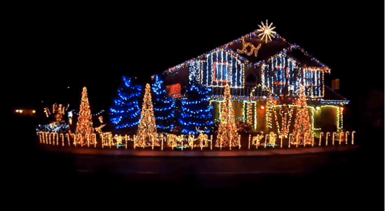Bah, humbug: Idaho family sets Christmas light show to Skrillex