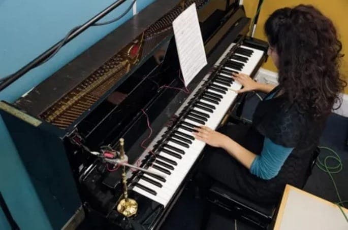 This is what electronic music sounded like in the 19th century