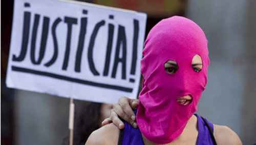 Pussy Riot protesters arrested in France