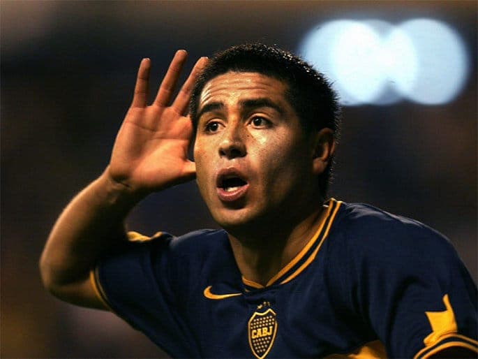 Lukid tips his hat to Juan Román Riquelme in new video