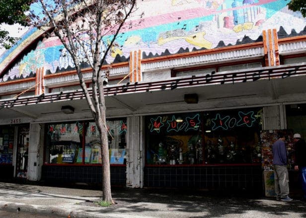 Amoeba Music granted license to sell marijuana