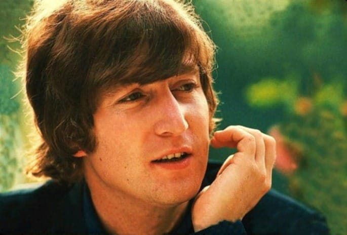 Canadian dentist attempting to clone John Lennon using DNA from a tooth