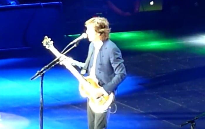 Paul McCartney played his proto-techno tune 'Temporary Secretary' live for the first time last night