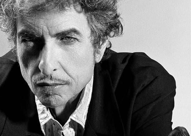 Bob Dylan (kind of) acknowledges his Nobel Prize win