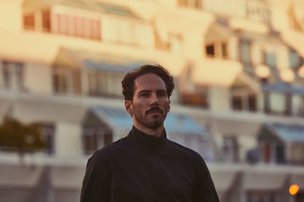Lorenzo Senni signs to Warp, announces tour
