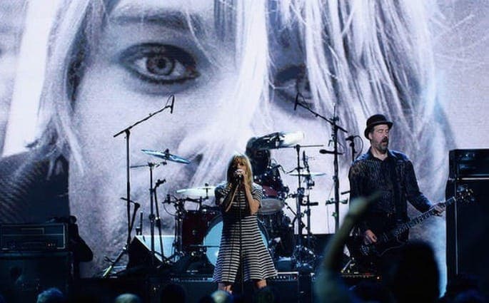 Nirvana perform with Kim Gordon, Lorde, St Vincent and Joan Jett at Rock & Roll Hall Of Fame induction